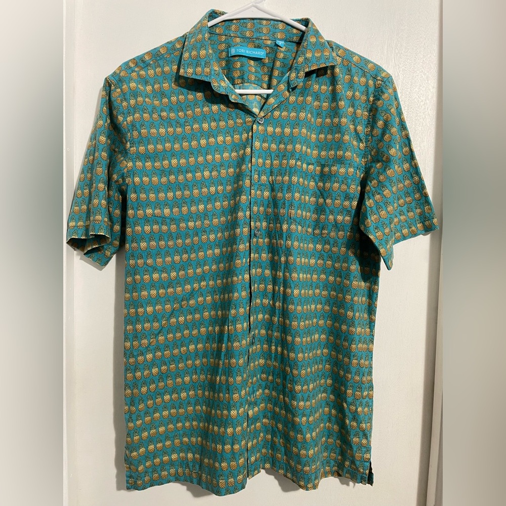 Tori Richard Pineapple Aloha Shirt